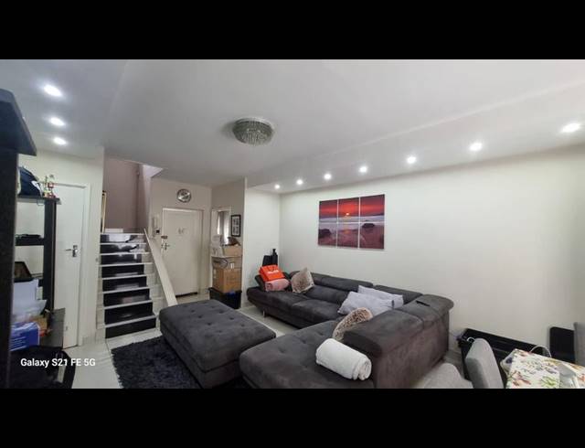 3 BEDROOM PROPERTY TO RENT IN OVERPORT